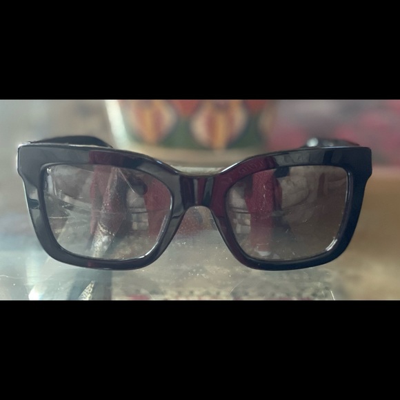 100% Authentic Tory Burch TY7809 Sunglasses 🕶 - Picture 8 of 13